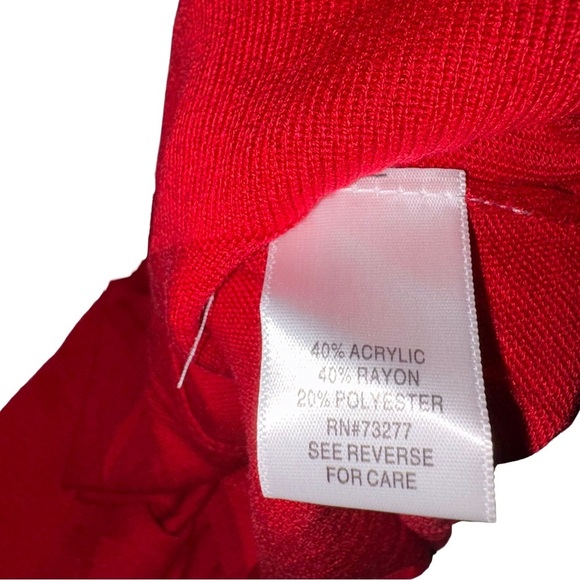 Chic Red Turtleneck Sweater by APT.9 - Picture 5 of 5